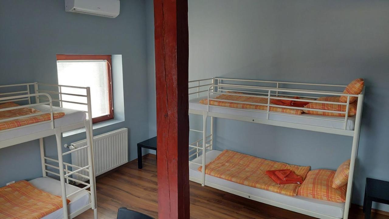 Bordany Hostel מראה חיצוני תמונה