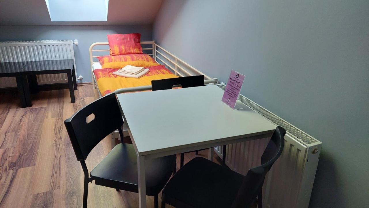 Bordany Hostel מראה חיצוני תמונה