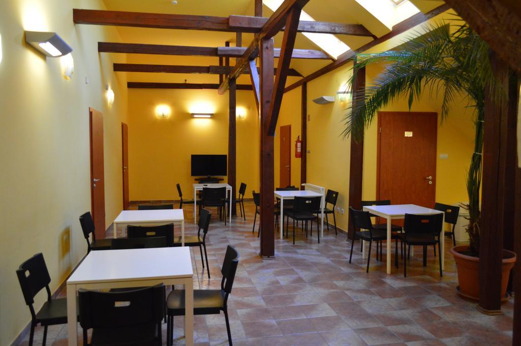Bordany Hostel מראה חיצוני תמונה