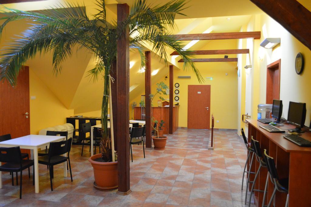 Bordany Hostel מראה חיצוני תמונה